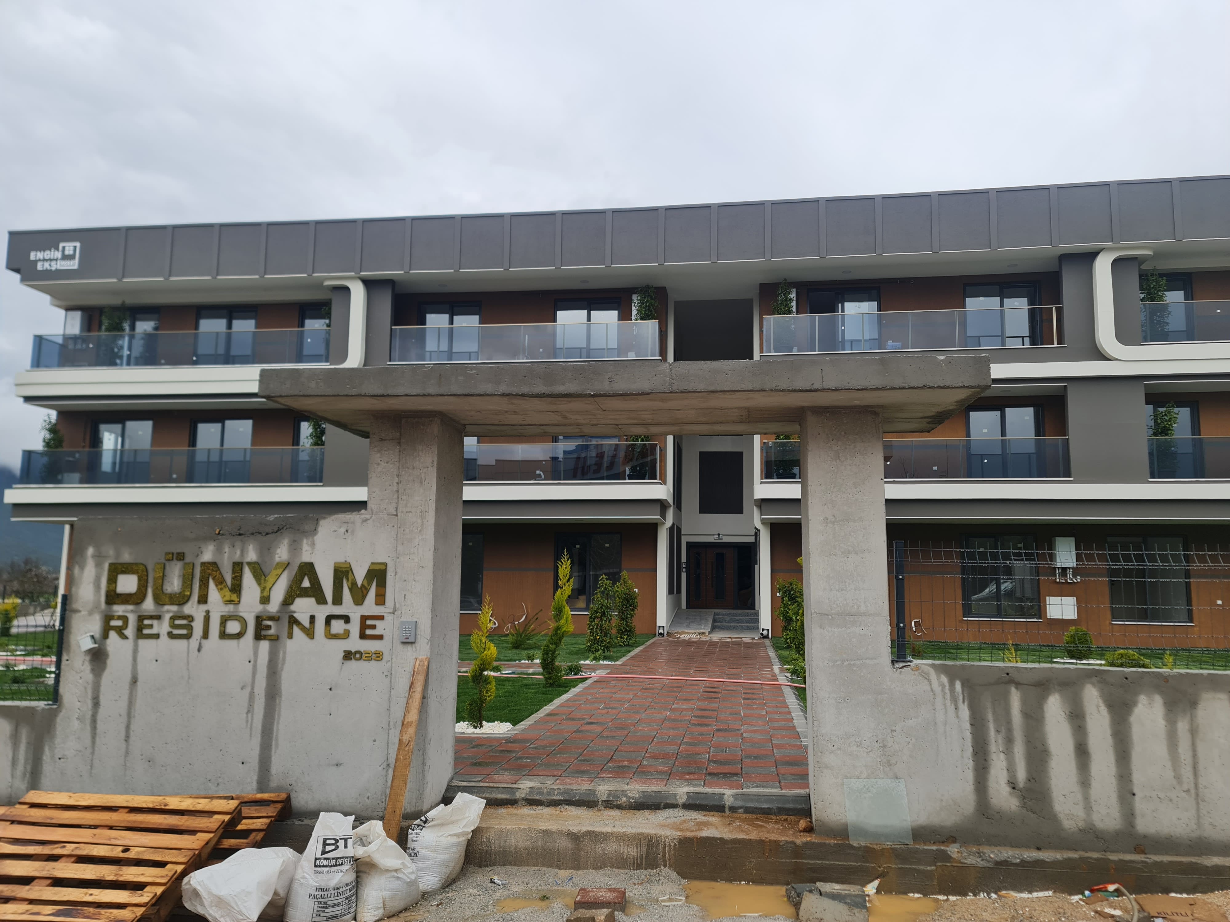 DÜNYAM RESİDANCE ETAP 1